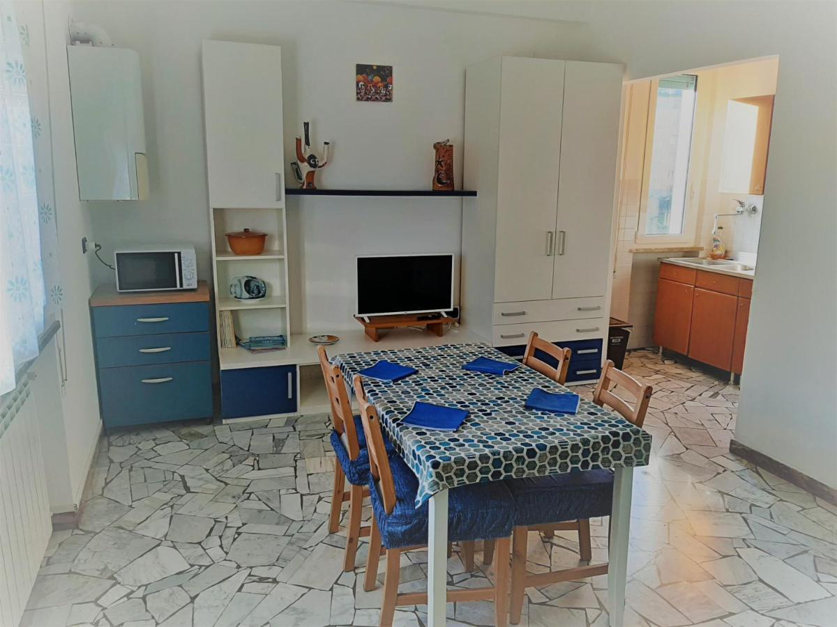 Casa Stella Marina Διαμέρισμα Albisola Superiore Εξωτερικό φωτογραφία